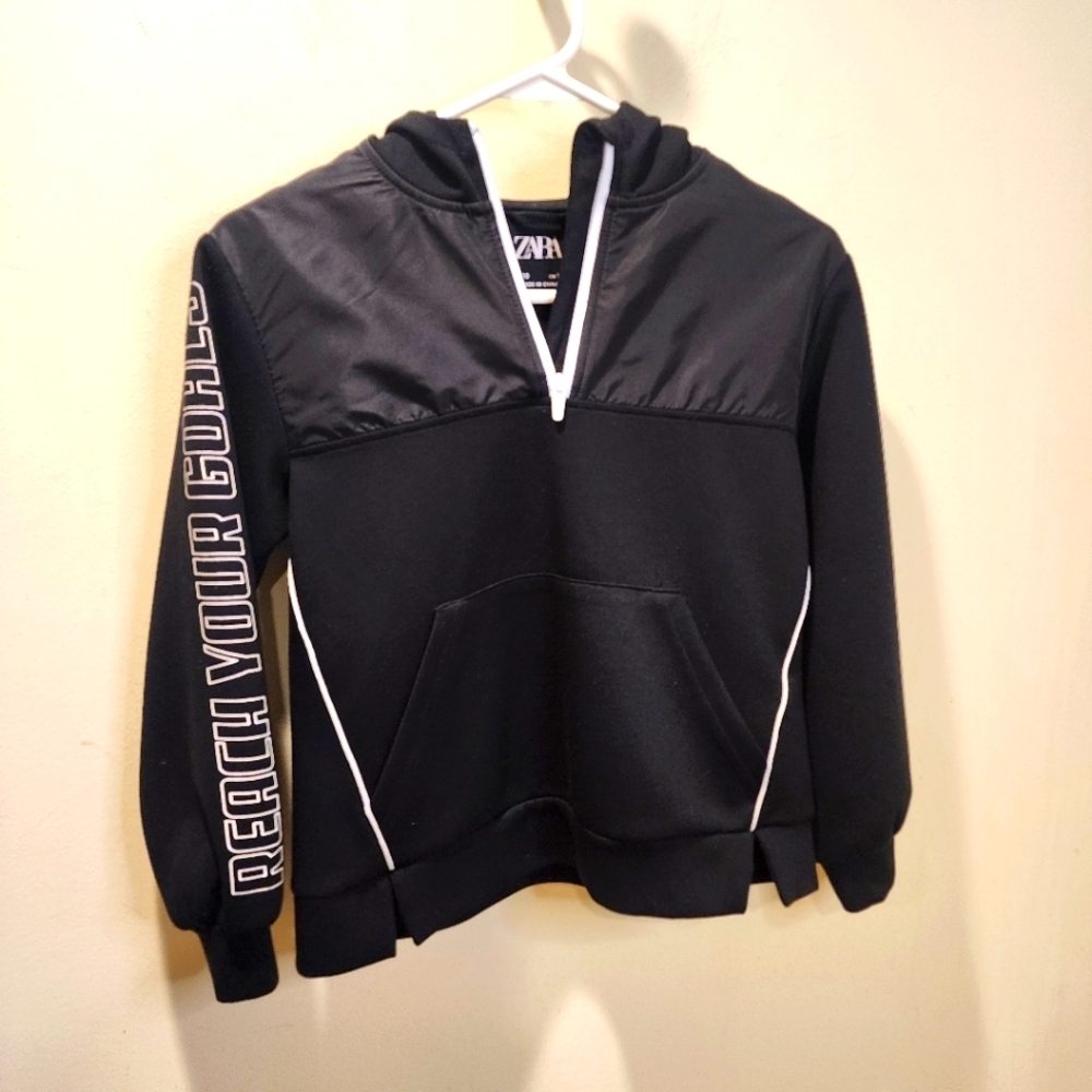 ZARA Kids black Pullover Hooded Sweatshirt size 10